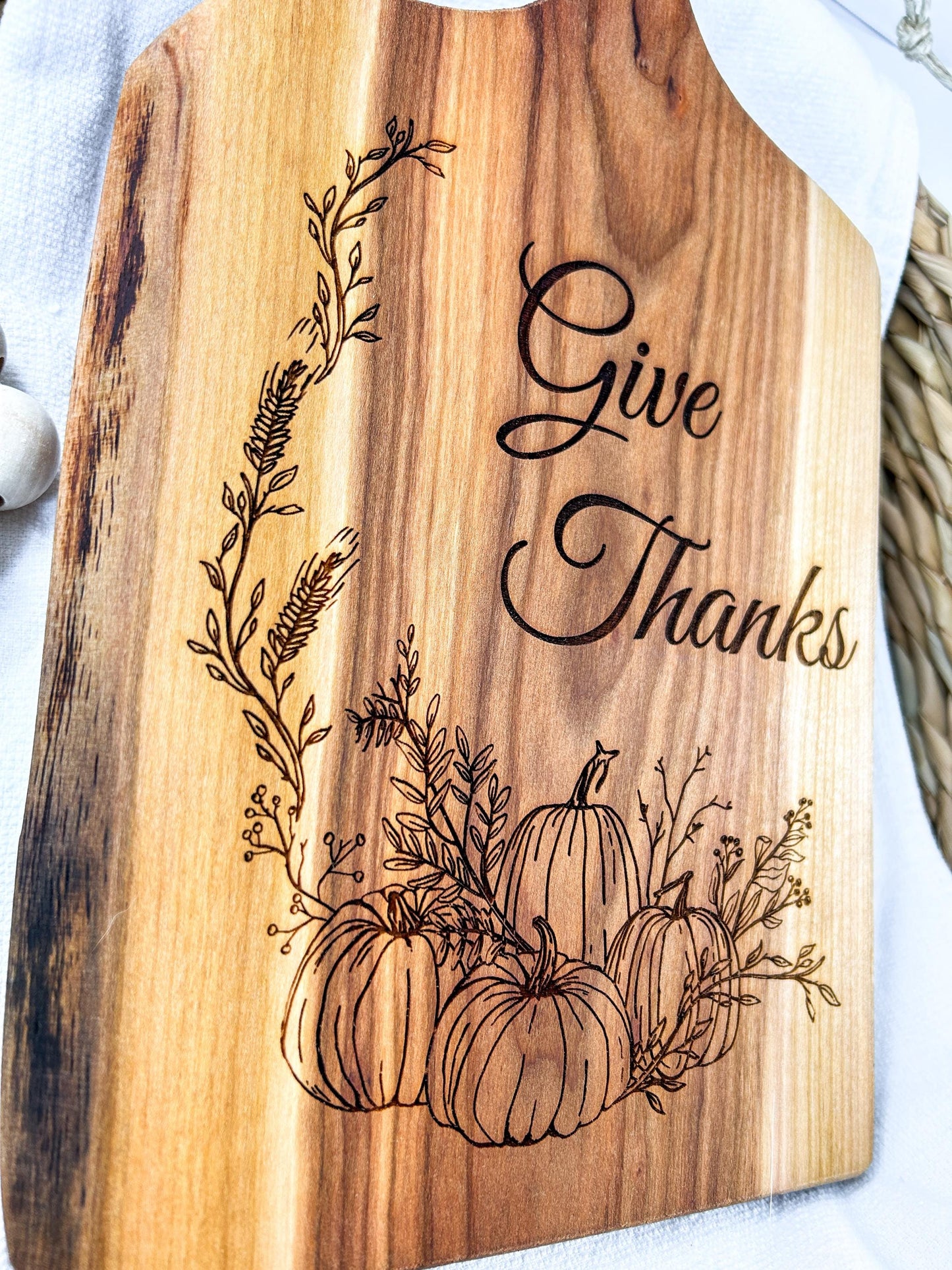 Thanksgiving Charcuterie Board, Engraved Cutting Board for Thanksgiving