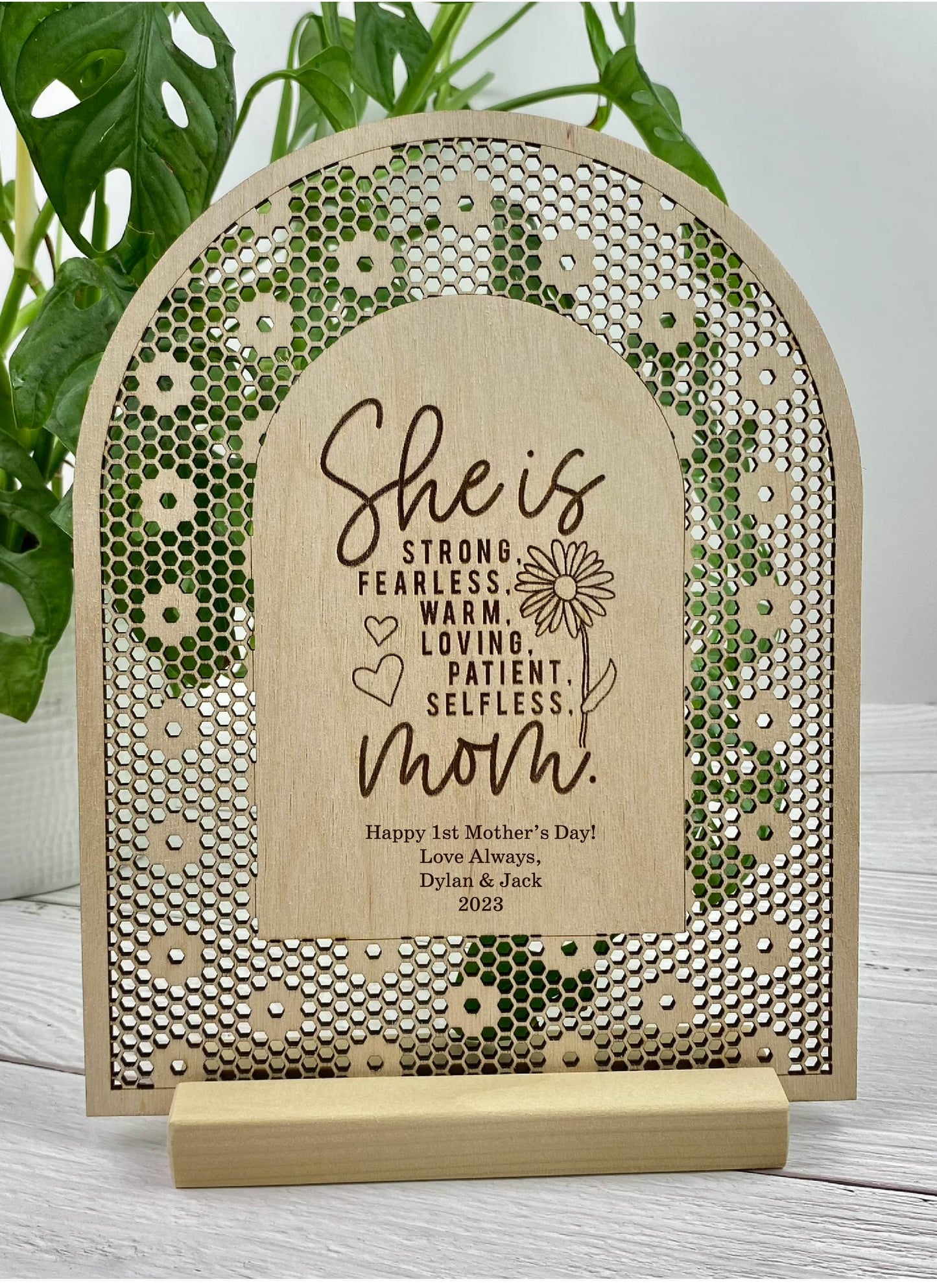 Mother's Day, Daisy Rattan Sign, Personalized Text