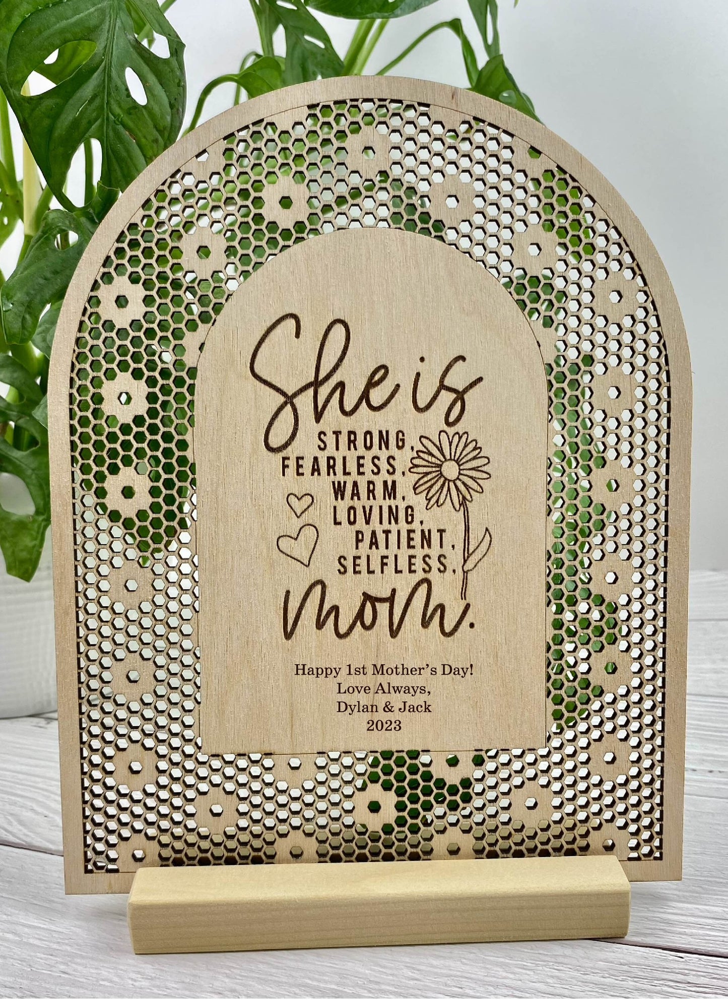 Mother's Day, Daisy Rattan Sign, Personalized Text