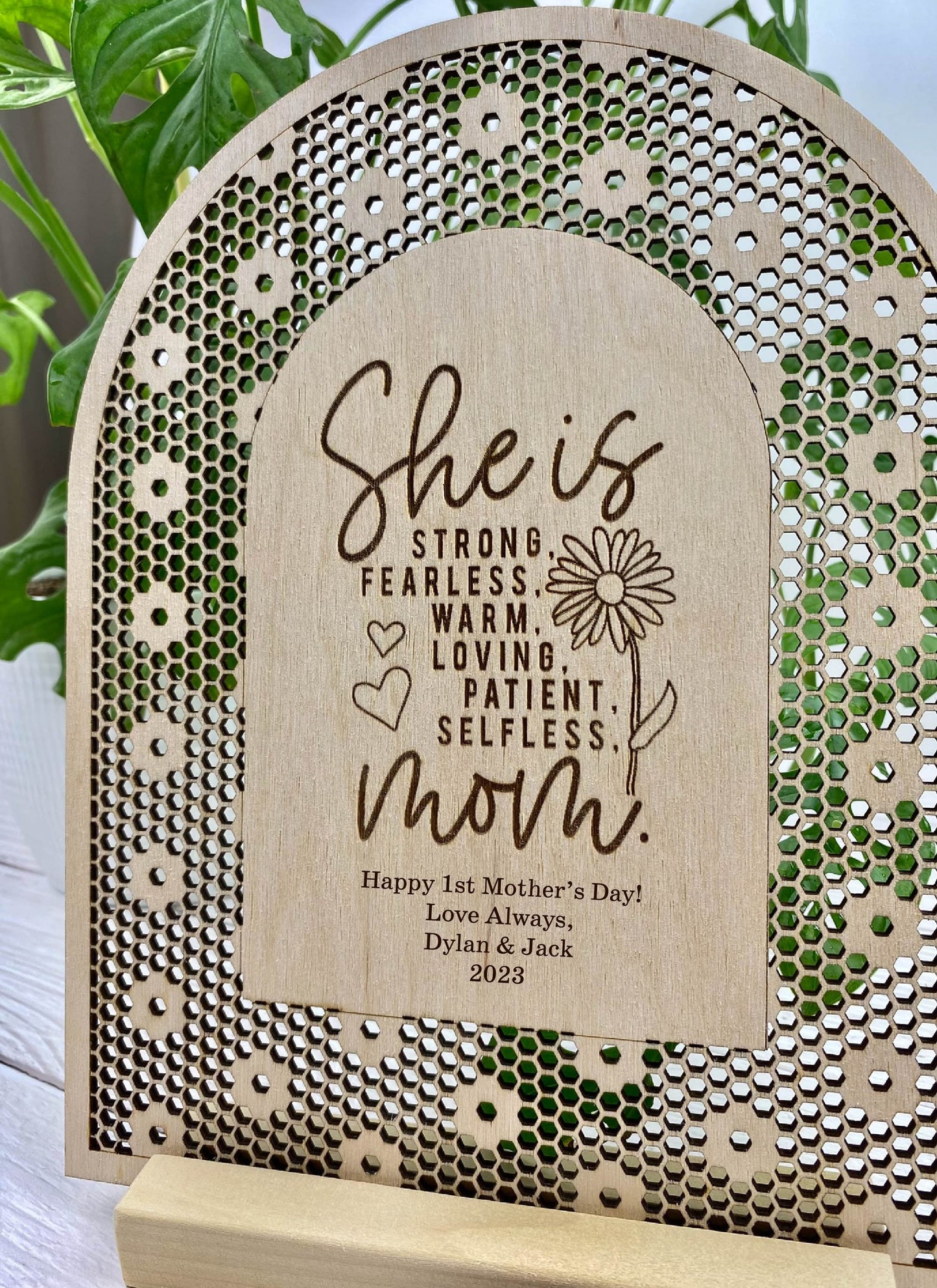 Mother's Day, Daisy Rattan Sign, Personalized Text